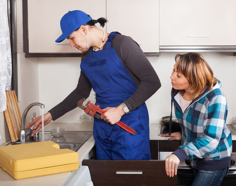 What You Should Know About Pipe and Drain Clogging Issues